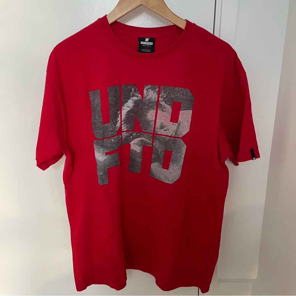 In4mation Undefeated Men’s Tshirt Size Large